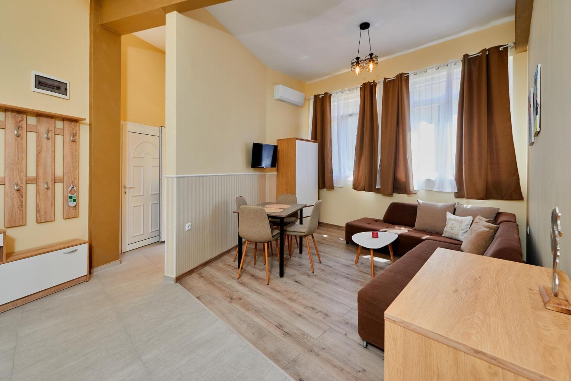 Peneka Hotel Поморіє Екстер'єр фото